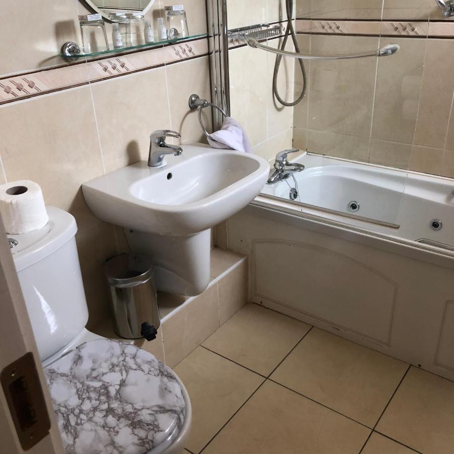 Laragh House B&B Kilkenny Eksteriør billede